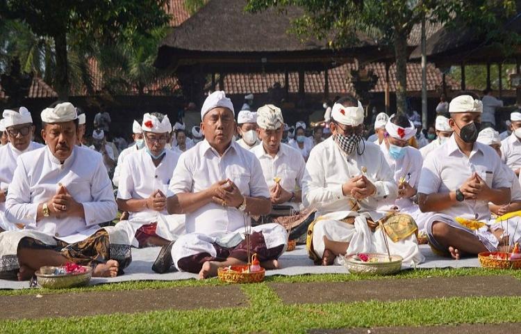 Beritabali.com